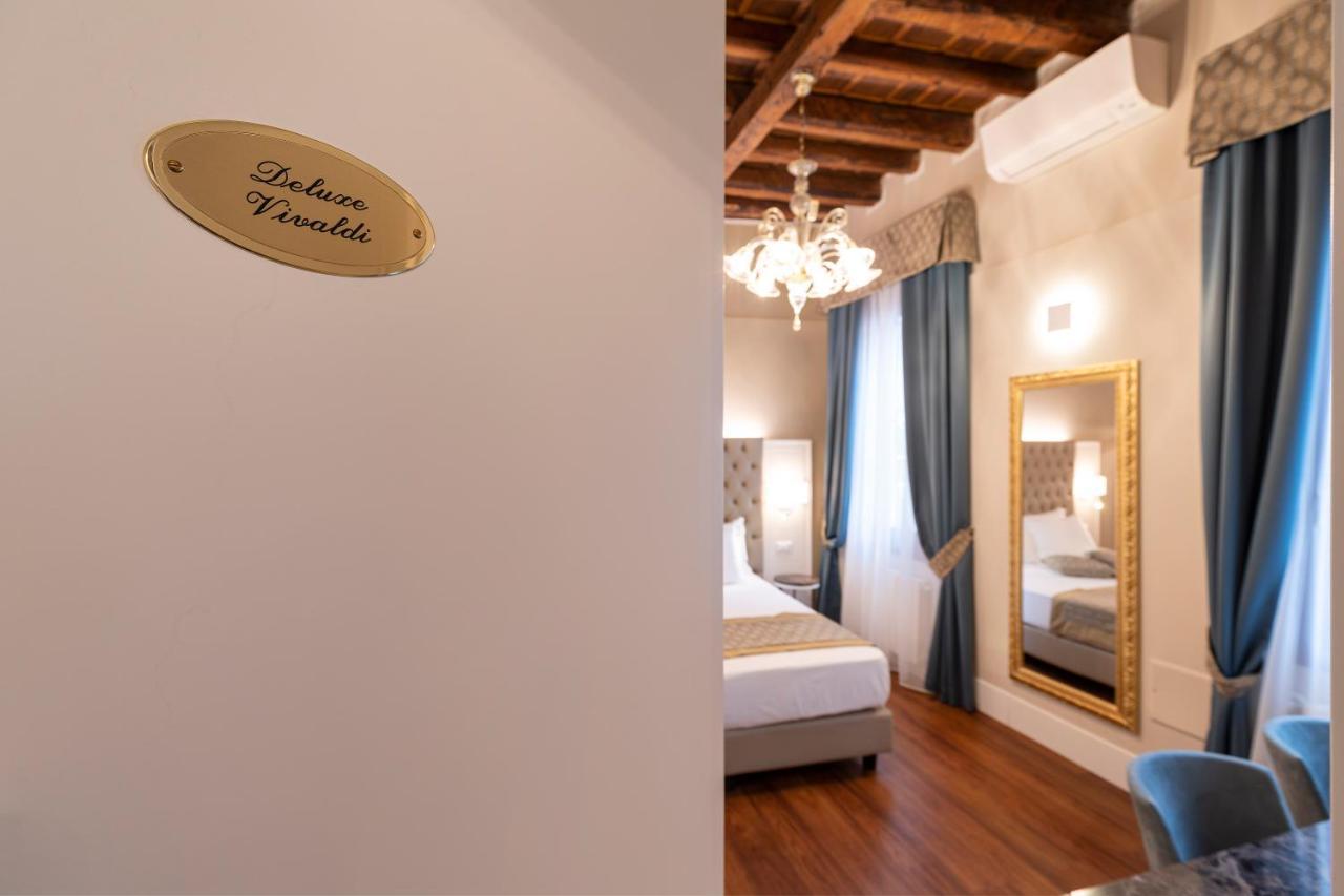 Residenza La Duchessa Deluxe Rooms Венеция Экстерьер фото