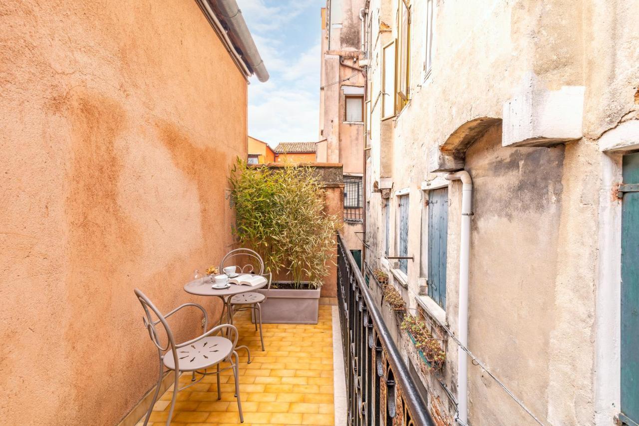 Residenza La Duchessa Deluxe Rooms Венеция Экстерьер фото
